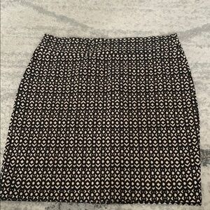 Elegant Black and Cream Patterned Skirt